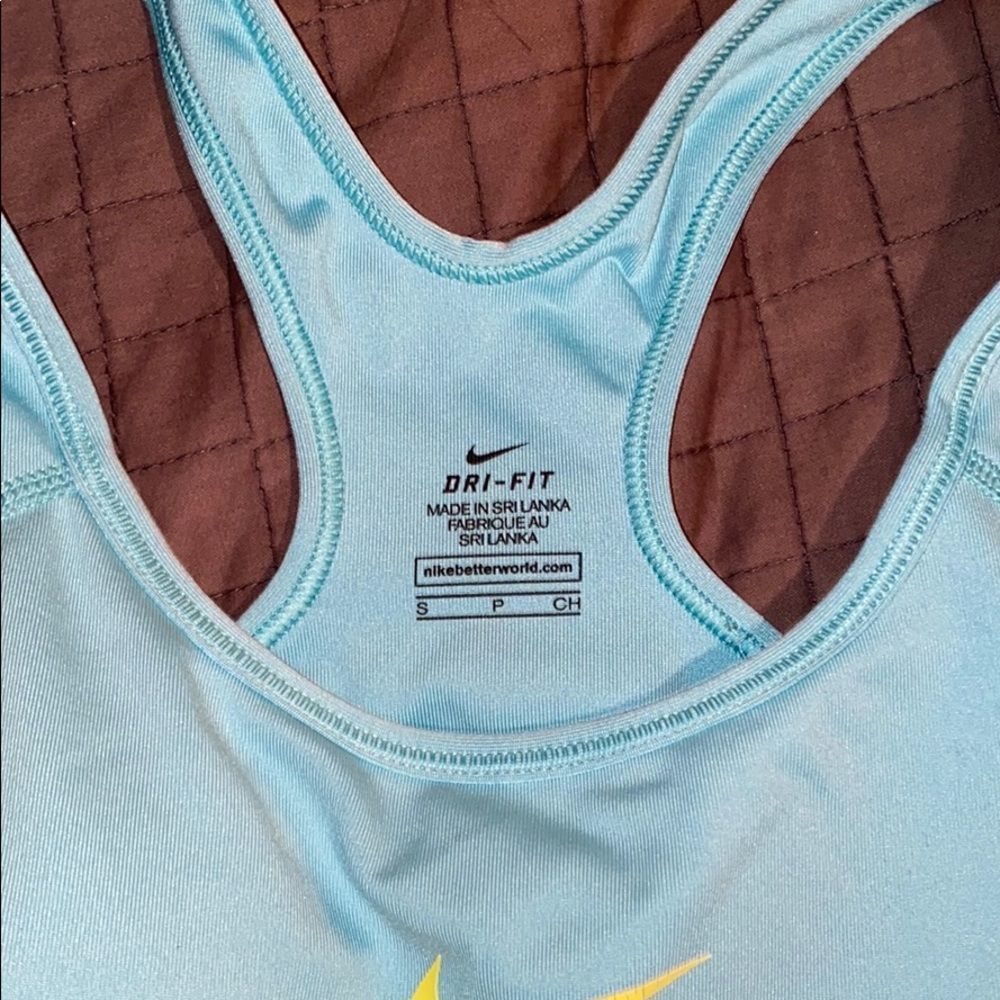 Nike Dri-Fit bra - Picture 3 of 3